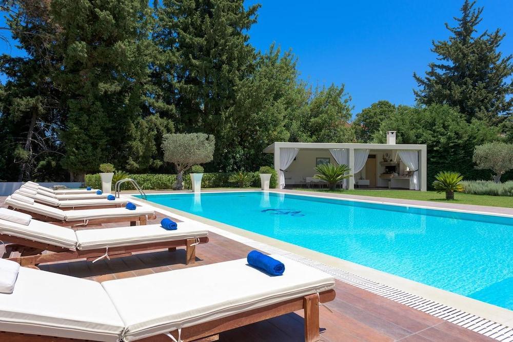 Bella Foresta Villa إياليسوس المظهر الخارجي الصورة